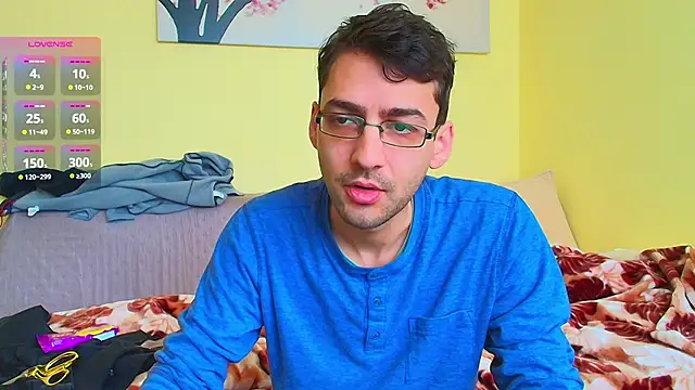 Snapshot of HungEddy chatting on February 26, 2025, 9:10 am HungEddy online show from February 26, 2025, 9:10 am