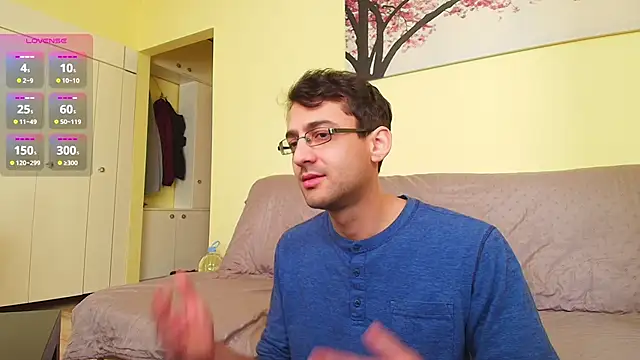 Snapshot of HungEddy chatting on March 11, 2025, 10:51 am HungEddy online show from March 11, 2025, 10:51 am