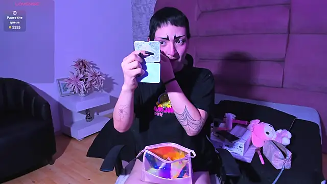 melodybonss  online show from December 19, 2024, 6:01 am