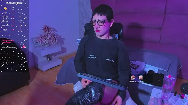 melodybonss  online show from January 13, 2025, 10:25 am