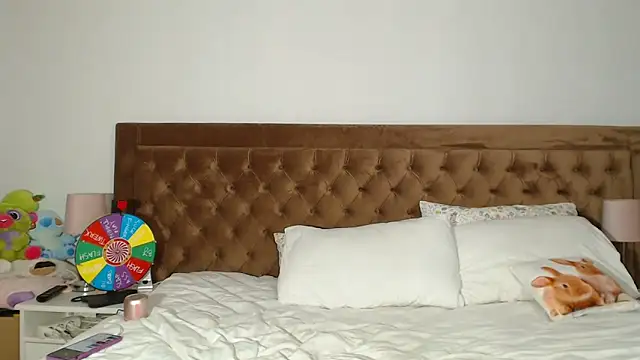 Aylinhoney08 online show from January 26, 2025, 4:41 am