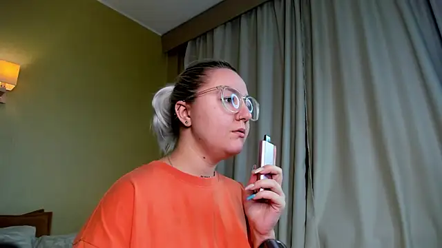 Debbie Taylor online show from December 7, 2024, 4:36 pm