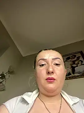 BrigitDani  online show from December 6, 2024, 11:22 am