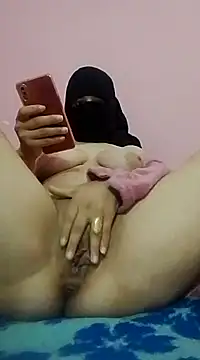 sofia soso online show from February 19, 2025, 12:22 pm