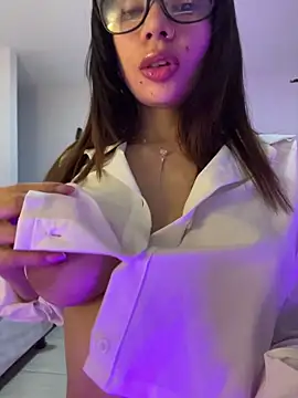 adop me   online show from October 23, 2025, 11:46 pm