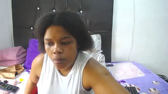 Snapshot of BigbootyNickyx chatting on March 22, 2025, 10:39 am BigbootyNickyx online show from March 22, 2025, 10:39 am