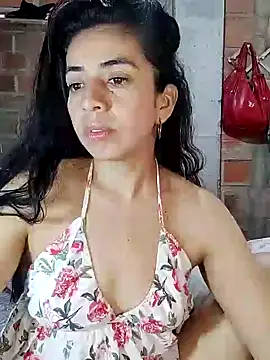 anngela01 online show from December 11, 2024, 2:11 pm