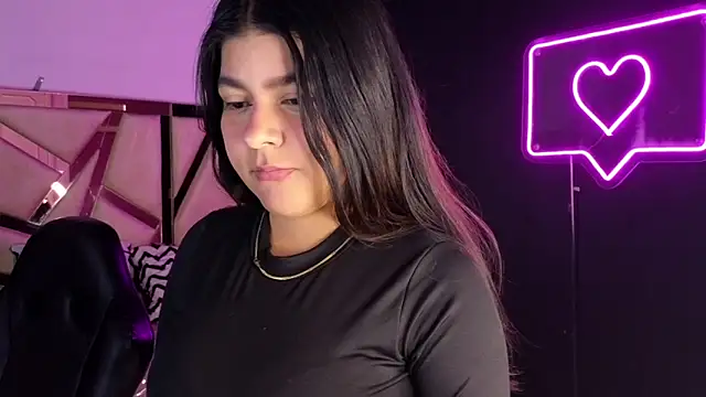 emmalee 01a online show from February 11, 2025, 11:32 am