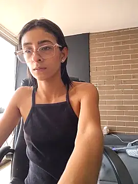 thedianakaro online show from February 5, 2026, 2:33 pm