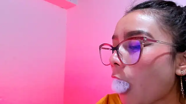 teffy lee online show from December 30, 2024, 11:28 pm