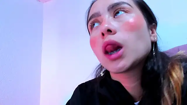 teffy lee online show from January 6, 2025, 8:18 pm