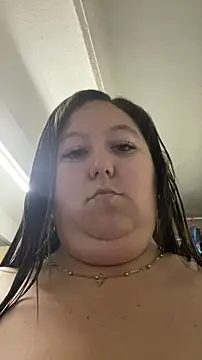 Snapshot of Chloee_ep chatting on October 12, 2025, 1:26 am Chloee ep online show from October 12, 2025, 1:26 am