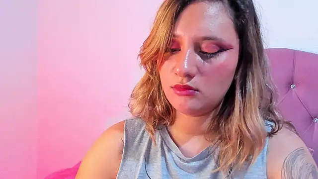 Mila nixon02 online show from March 17, 2025, 4:01 pm