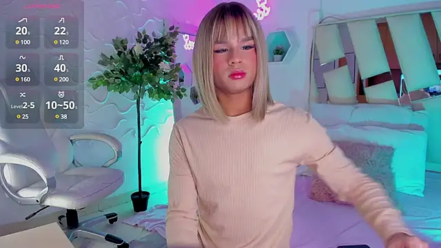 EthanCollens online show from March 18, 2025, 9:10 pm