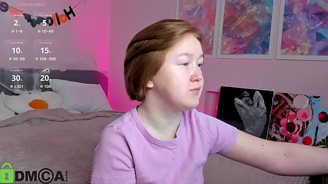 Sara Robinson online show from November 1, 2025, 2:02 am