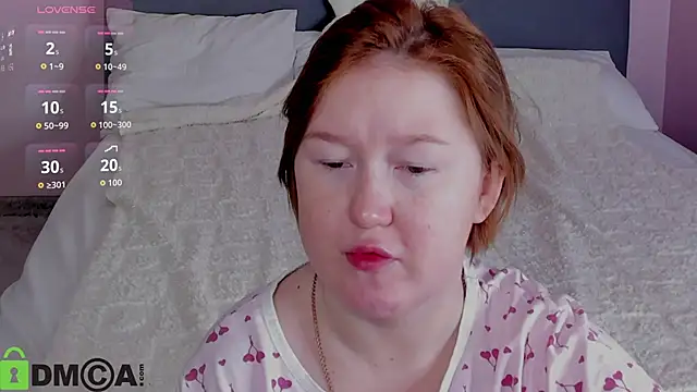 Sara Robinson online show from November 18, 2025, 3:01 am