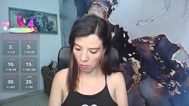 DanaaRey online show from September 23, 2025, 11:24 am