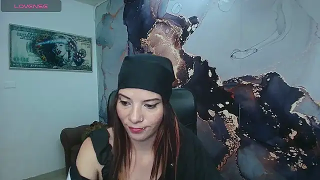 DanaaRey online show from October 6, 2025, 4:26 pm