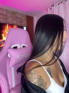 Tamara Roberts1 online show from January 19, 2025, 2:04 am