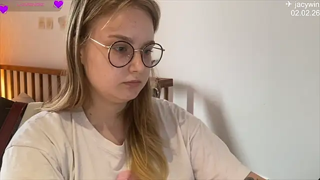 Snapshot of JacyWinslat chatting on February 2, 2026, 6:56 am JacyWinslat online show from February 2, 2026, 6:56 am