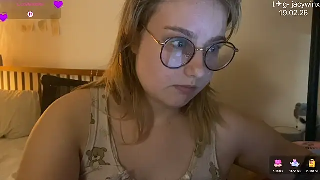 Snapshot of JacyWinslat chatting on February 19, 2026, 11:39 am JacyWinslat online show from February 19, 2026, 11:39 am