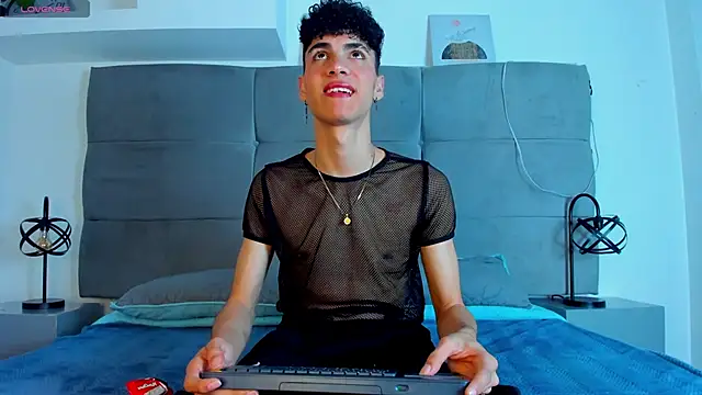 NeoRaptis online show from February 15, 2025, 8:01 pm