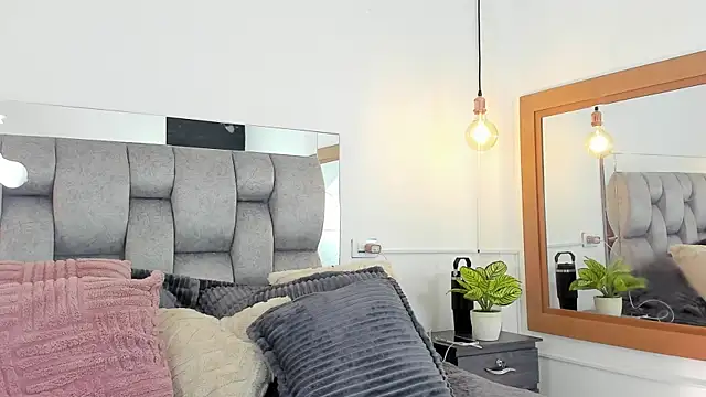 samarawells online show from January 26, 2025, 3:36 pm