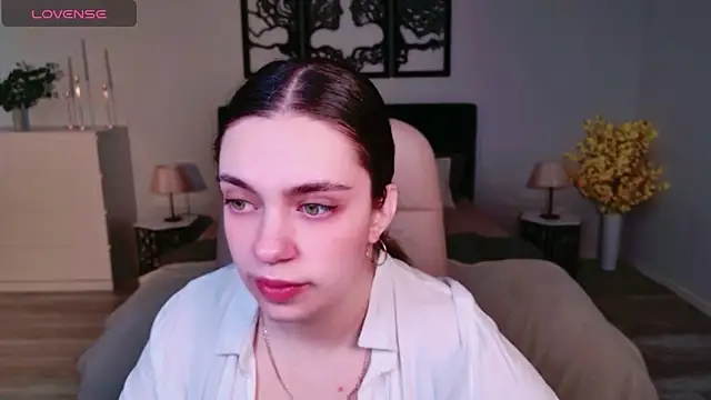 DaniellaLovely online show from November 16, 2025, 10:43 am