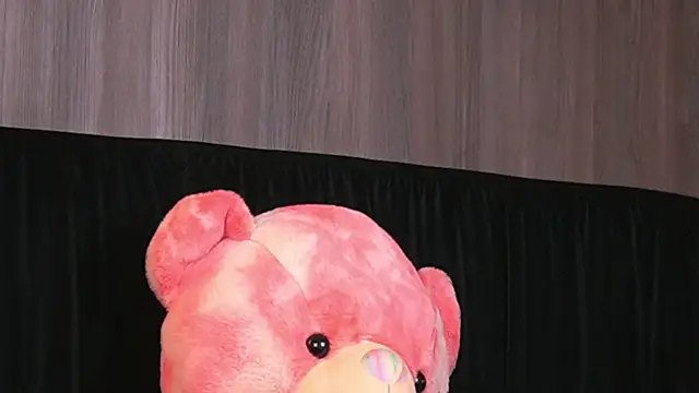 Snapshot of CataleyaKirk chatting on December 18, 2024, 6:46 pm CataleyaKirk online show from December 18, 2024, 6:46 pm