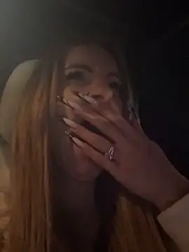 Snapshot of CataleyaKirk chatting on March 5, 2026, 9:11 pm CataleyaKirk online show from March 5, 2026, 9:11 pm