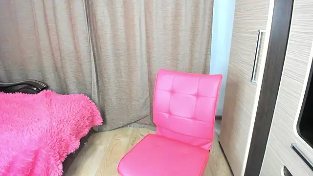 Megan Black Moon online show from September 28, 2025, 9:47 am