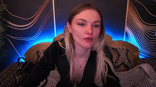 KateSly online show from November 17, 2025, 6:30 am