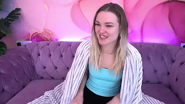 KateSly online show from November 19, 2025, 6:57 am