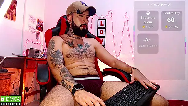 Diilanhott online show from February 19, 2026, 1:01 am