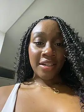 Snapshot of EscorpiLeoncita chatting on April 17, 2026, 5:10 am EscorpiLeoncita online show from April 17, 2026, 5:10 am