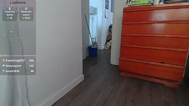 Kittyymaze1 online show from January 16, 2025, 5:33 pm