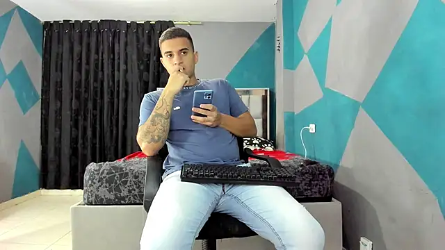 simookeler online show from February 18, 2025, 1:54 am