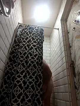 Snapshot of FloatyElkhound chatting on April 16, 2026, 6:47 am FloatyElkhound online show from April 16, 2026, 6:47 am