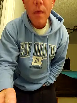 Bigtater1999 online show from February 2, 2025, 3:43 am