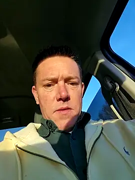 Bigtater1999 online show from November 29, 2025, 12:41 pm