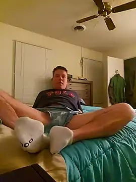 Bigtater1999 online show from February 24, 2026, 3:04 am