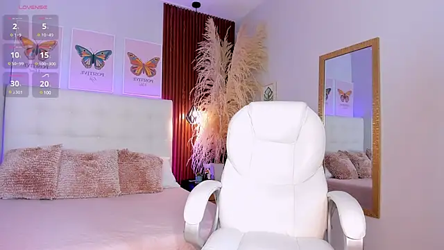 aashley jones online show from January 19, 2025, 2:36 am