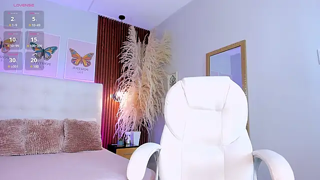 aashley jones online show from January 30, 2025, 2:06 am