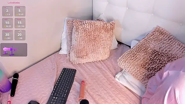 aashley jones online show from February 20, 2025, 5:33 am