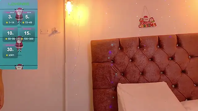 aashley jones online show from December 3, 2025, 7:45 pm