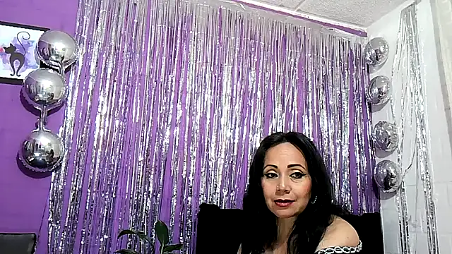 Zara47sweet online show from January 18, 2025, 2:25 am