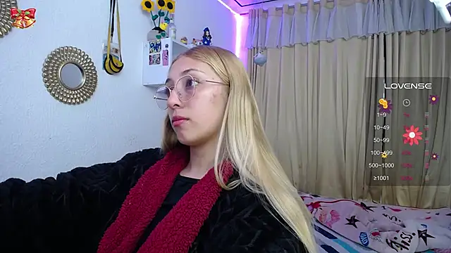 Soffy-brooks online show from March 20, 2025, 10:10 am