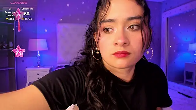 scarlette 15  online show from March 16, 2025, 12:11 pm