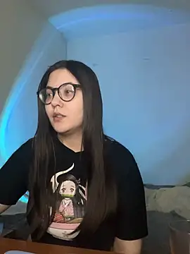 Prudie Gabriella online show from November 4, 2025, 7:51 am