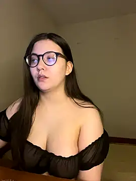 Prudie Gabriella online show from November 16, 2025, 2:11 pm